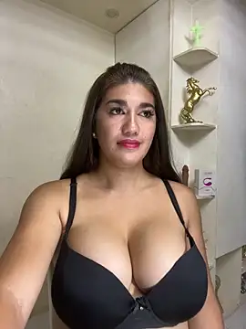 Model: SexyFatHugeCock