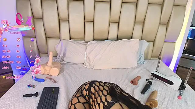Sweet--Zoe webcam