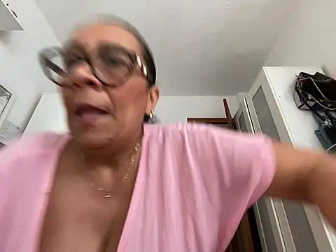 sweeviolet webcam