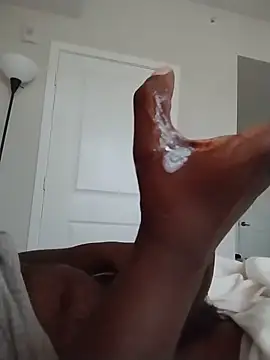 makeherfeelg webcam