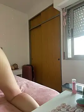 LolaSB live cam