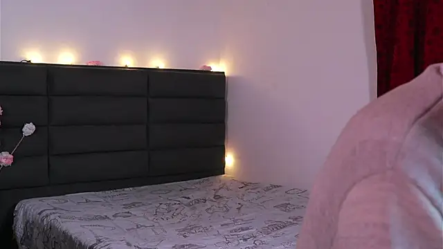 kathieandpovcock1 webcam