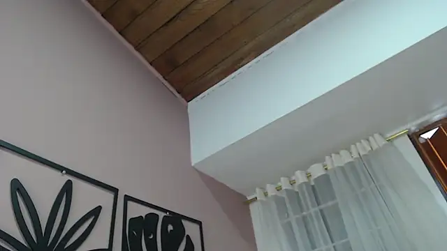 amara_rousse1 webcam
