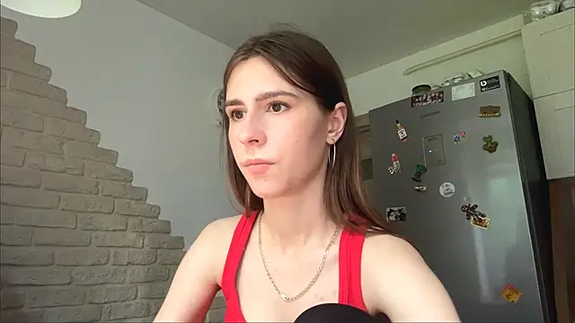 ZaraGuyette webcam