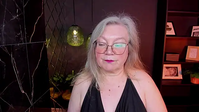 NataliMellow webcam