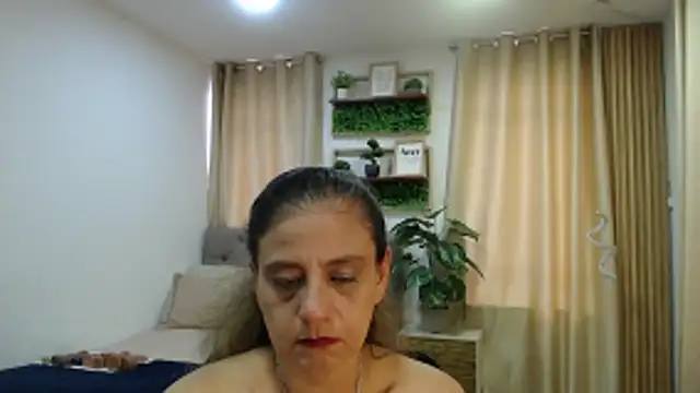 sasi_luna webcam