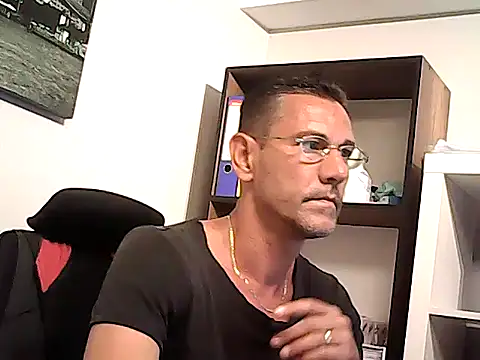 mastercharisma35 webcam