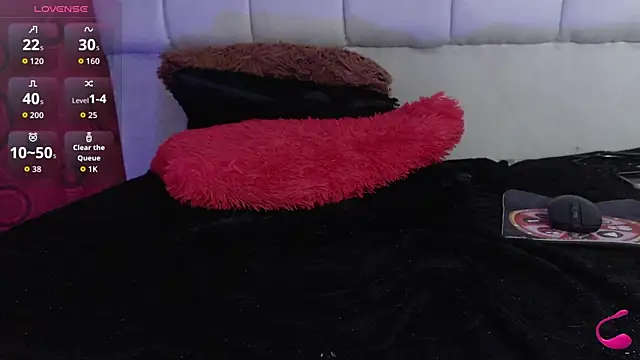 charlotte_brawn webcam
