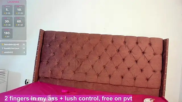 lau_hotfox webcam