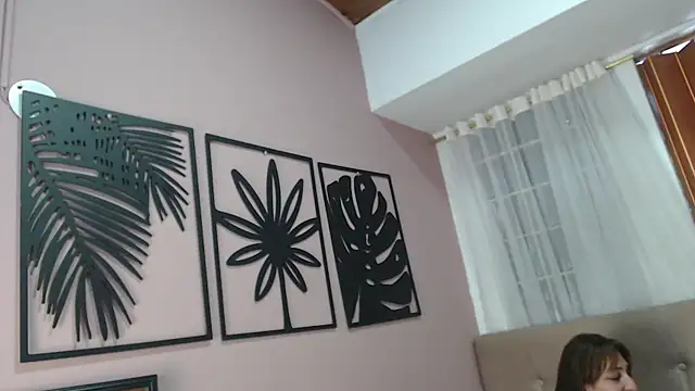 amara_rousse1 webcam