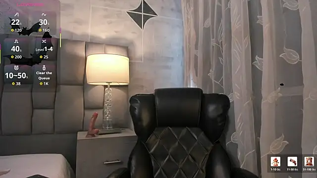 CarolineFyre webcam