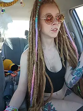 lucidlucy (F young) - Panties off & last tip 2m toy control