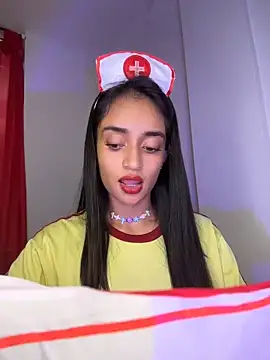 leilani_X webcam