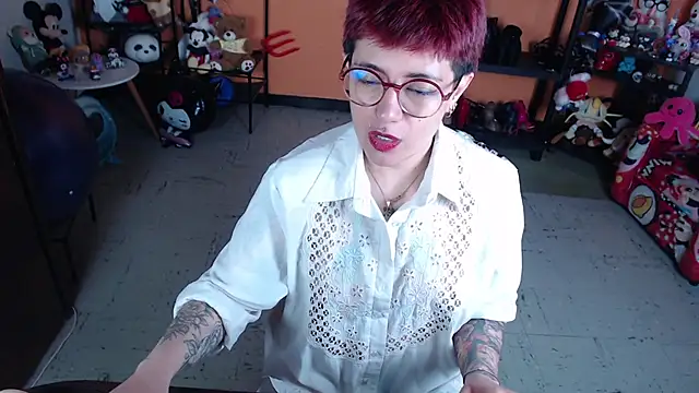 MissMiia2 webcam
