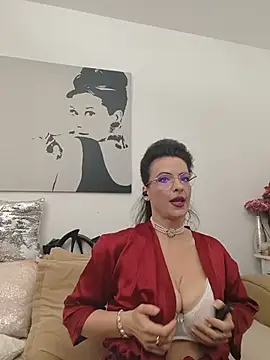 RebeccaNoble webcam