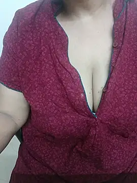 Reshma-09 webcam