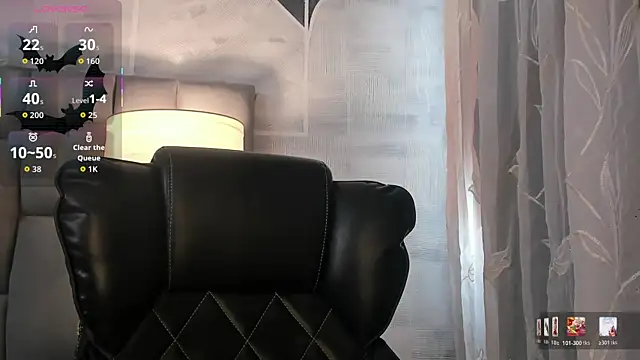 CarolineFyre webcam