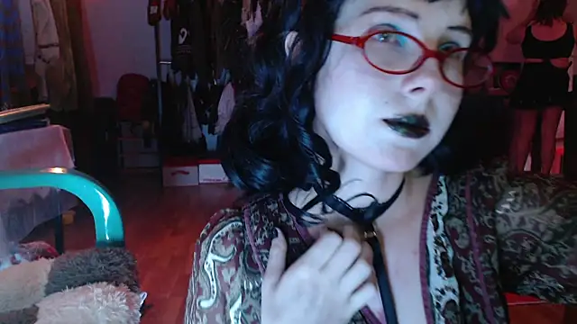 Uranalove - Female webcam sex chat