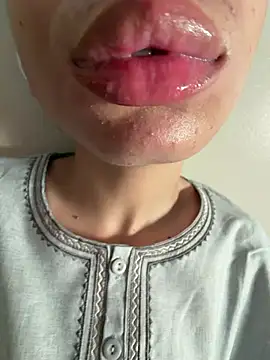 hotlips2026 webcam
