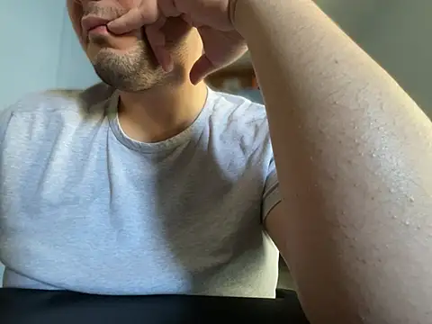 Alexsander-22 webcam