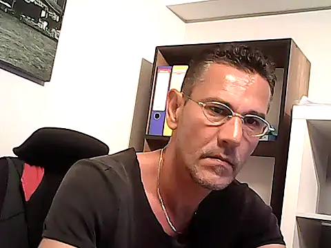 mastercharisma35 webcam