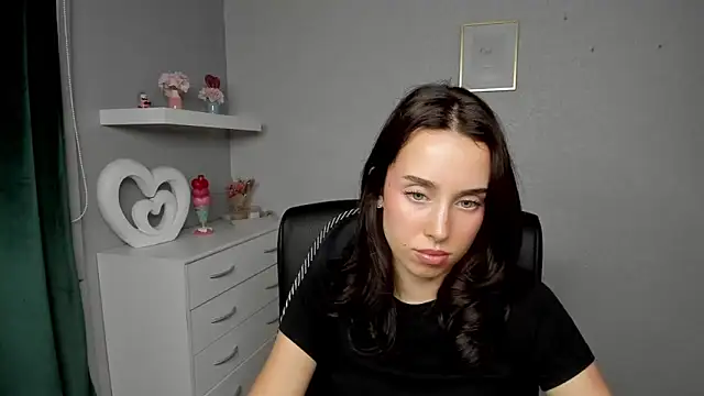 AdeleSolo webcam