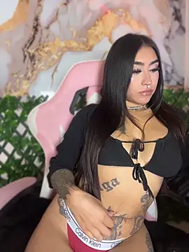 NATHASHA_EC webcam