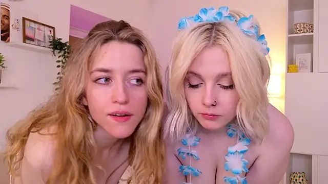 Sabrina__sexxxsirens webcam