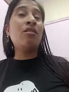 SofiaMendez1_ webcam