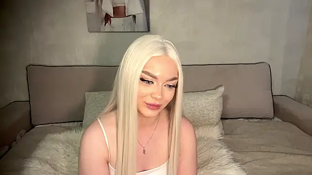 RussianGirlXX webcam