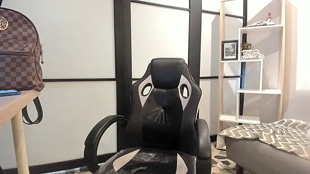 SheilaSmithh_ webcam