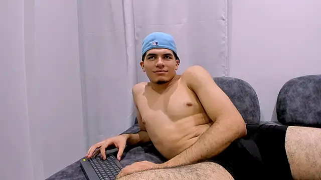 Blackex_ webcam