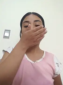 Amber-gold webcam