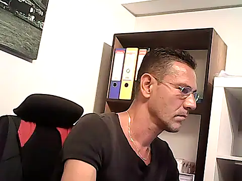 mastercharisma35 webcam