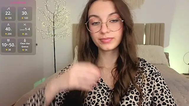 Real_cutie1 webcam