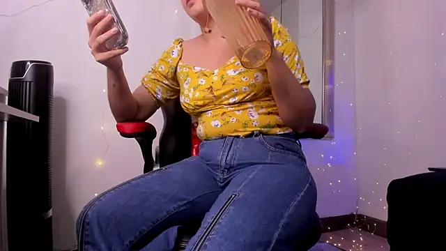 angel_hardy_dl webcam
