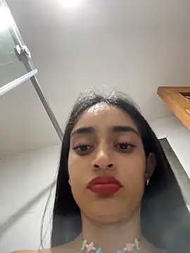 leilani_X webcam