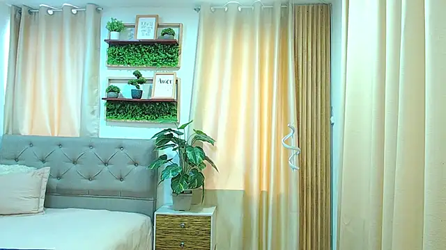 sasi_luna webcam