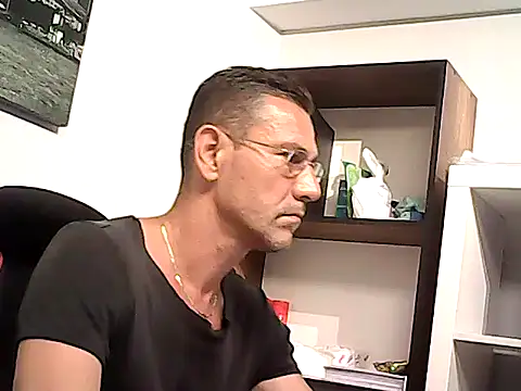 mastercharisma35 webcam