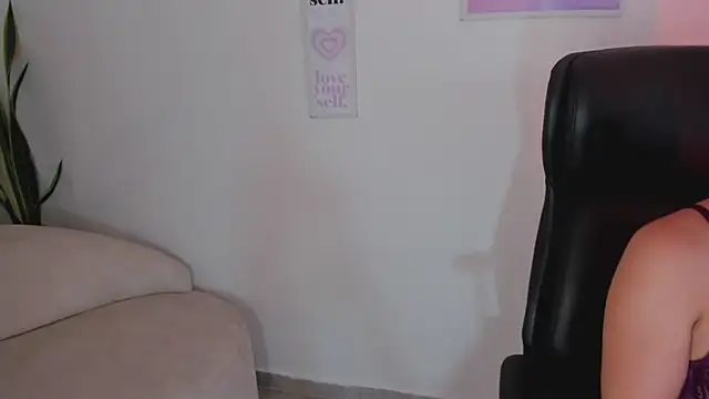 LanaJones_ webcam