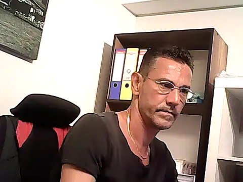 mastercharisma35 webcam