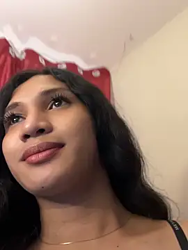 slutty_aki webcam