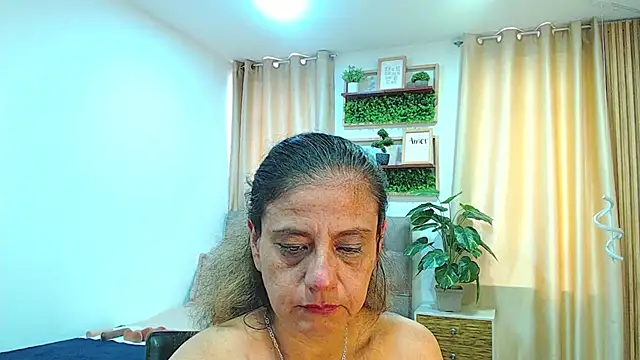 sasi_luna webcam