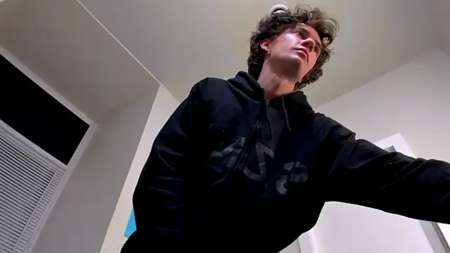 LukeSweet webcam