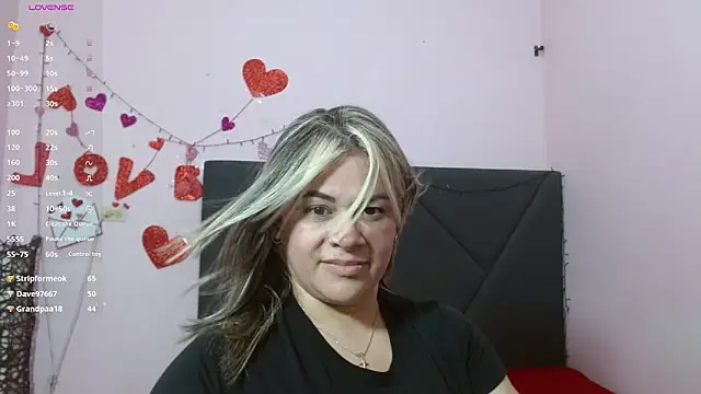 pamela_echeverria webcam