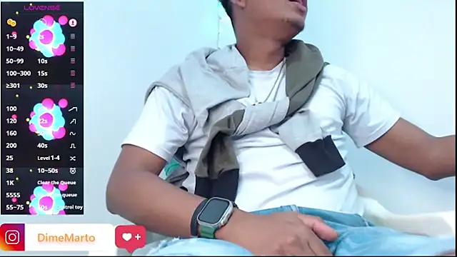 mike_black_22 webcam