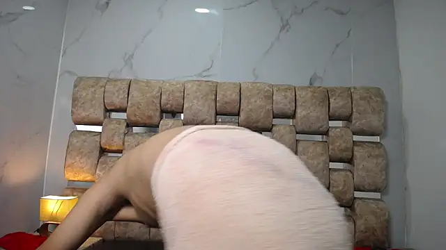KathyAiden webcam