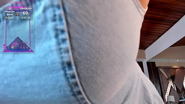 IsabellaaJoness webcam