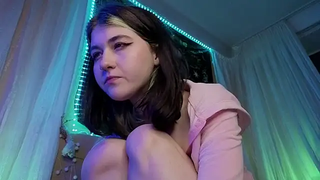 Miko_Meow webcam