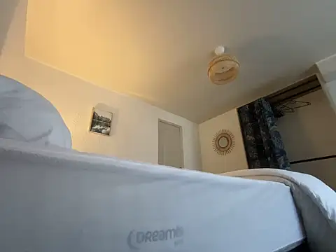 thefrenchi09 webcam